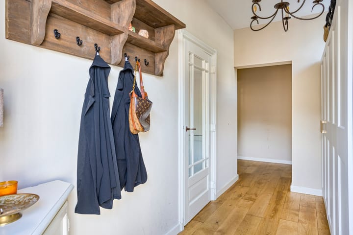 Photo 15 of Saenredamplein 44-C