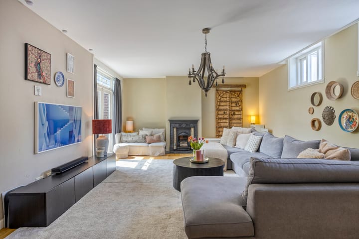 Photo 17 of Saenredamplein 44-C