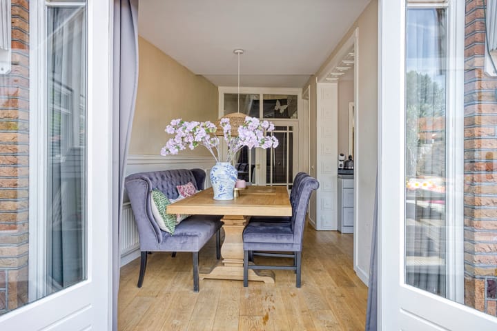 Photo 23 of Saenredamplein 44-C