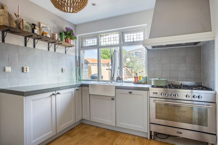 Photo 27 of Saenredamplein 44-C