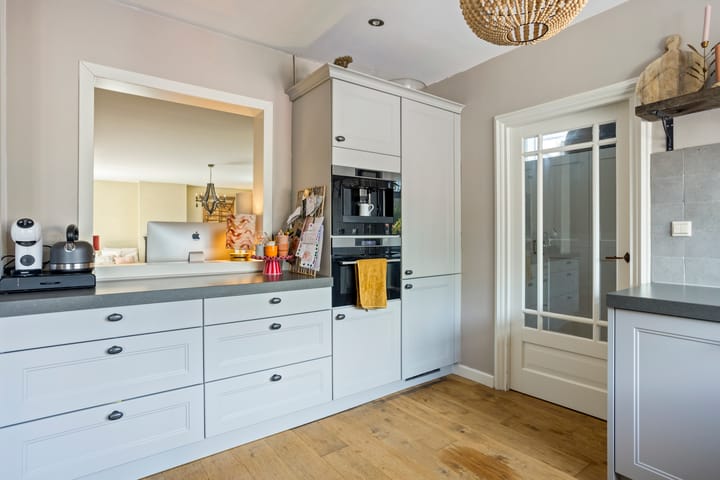 Photo 29 of Saenredamplein 44-C