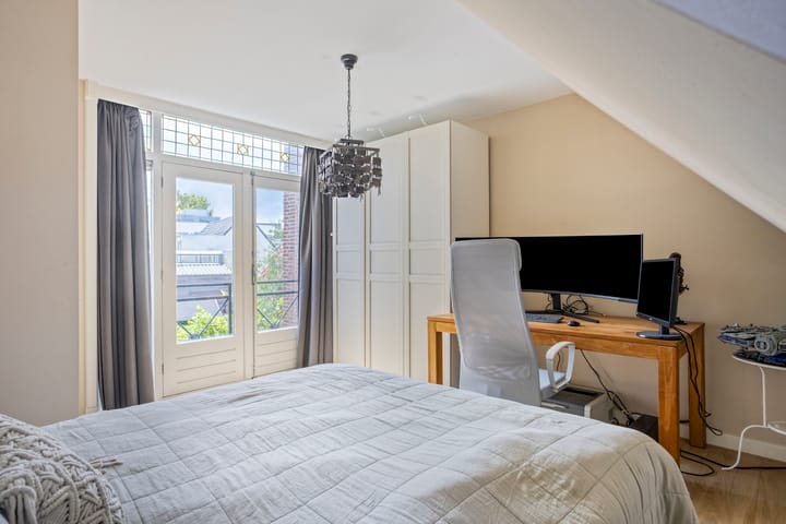 Photo 43 of Saenredamplein 44-C