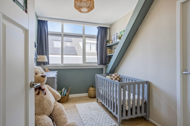 Photo 45 of Saenredamplein 44-C