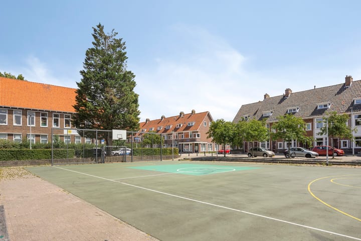 Photo 52 of Saenredamplein 44-C