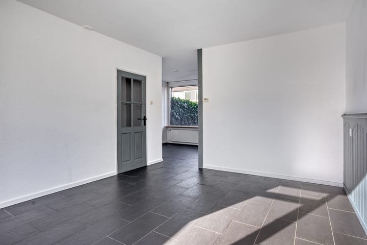 Photo 2 of Beverhof 136