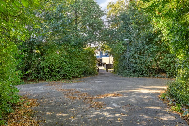 Photo 33 of Beverhof 136