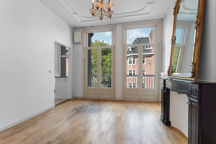 Photo 7 of Koninginneweg 141-2