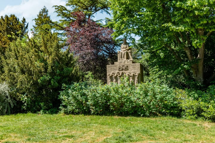 Photo 60 of Koninginneweg 141-2