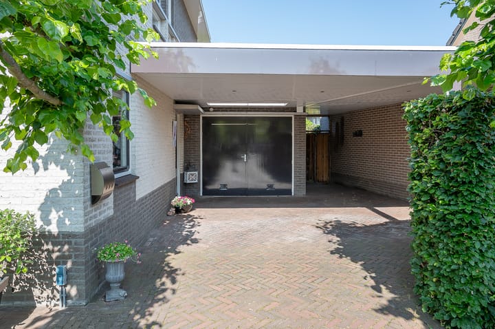 Foto 2 van de Voornekamp 39