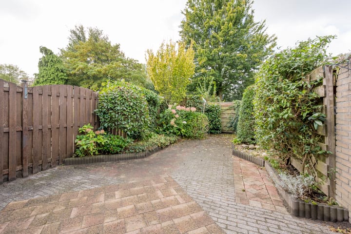 Photo 2 of Brucknerlaantje 109