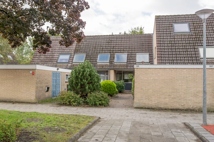 Photo 4 of Brucknerlaantje 109