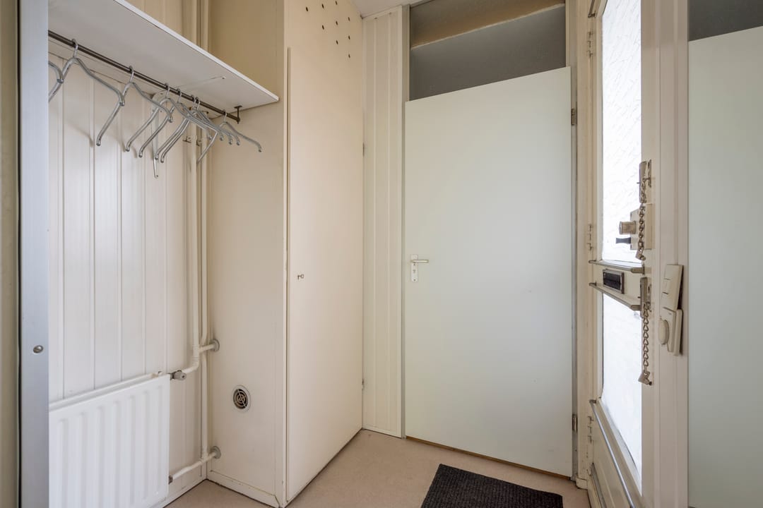 Photo 11 of Brucknerlaantje 109