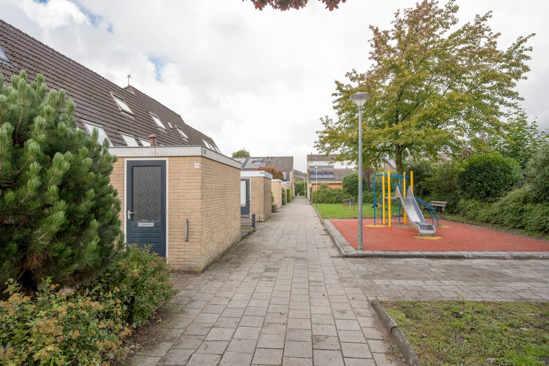 Photo 28 of Brucknerlaantje 109