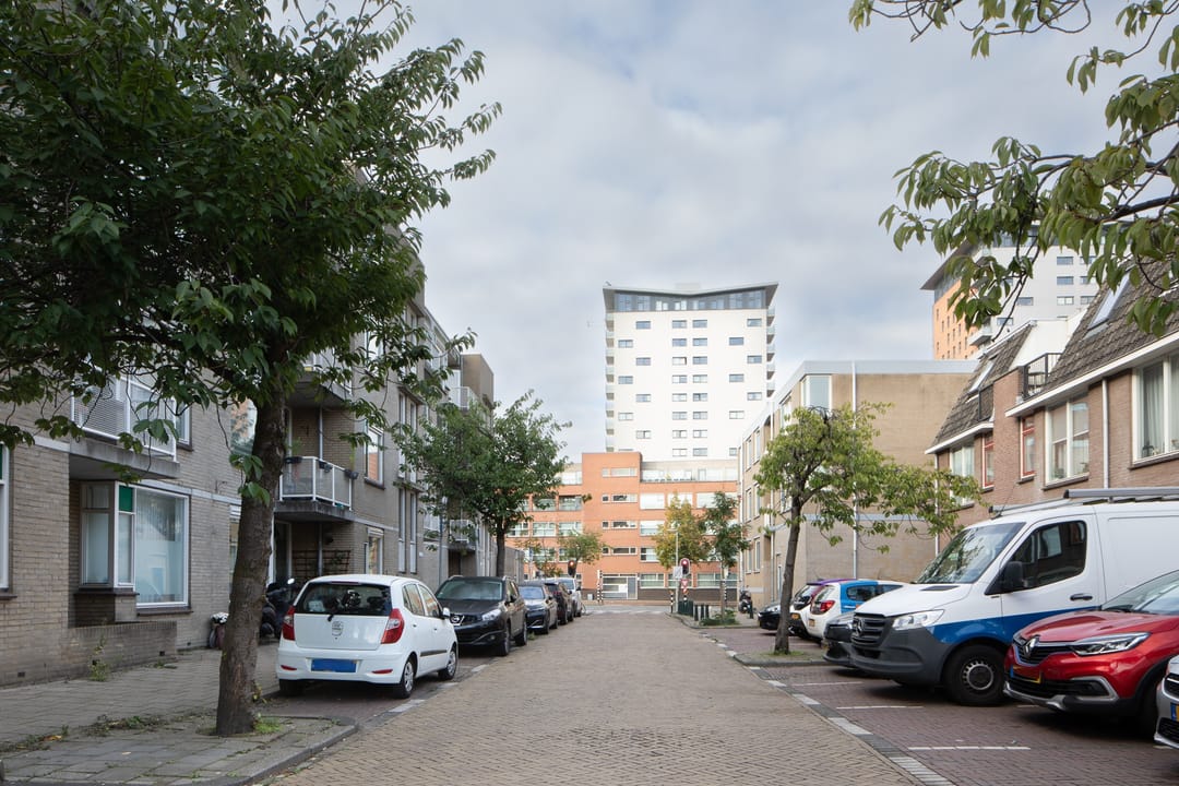 Foto 13 van Van Leeuwenhoekstraat 50