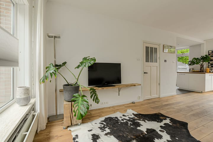 Foto 13 van Hooilaan 104