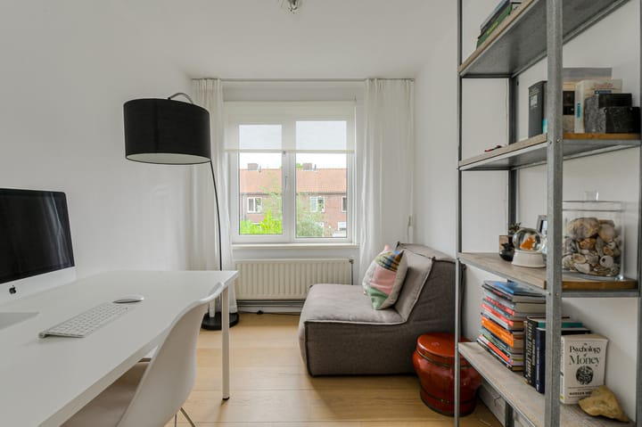 Foto 35 van Hooilaan 104