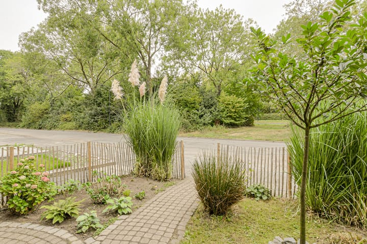 Foto 50 van Hooilaan 104