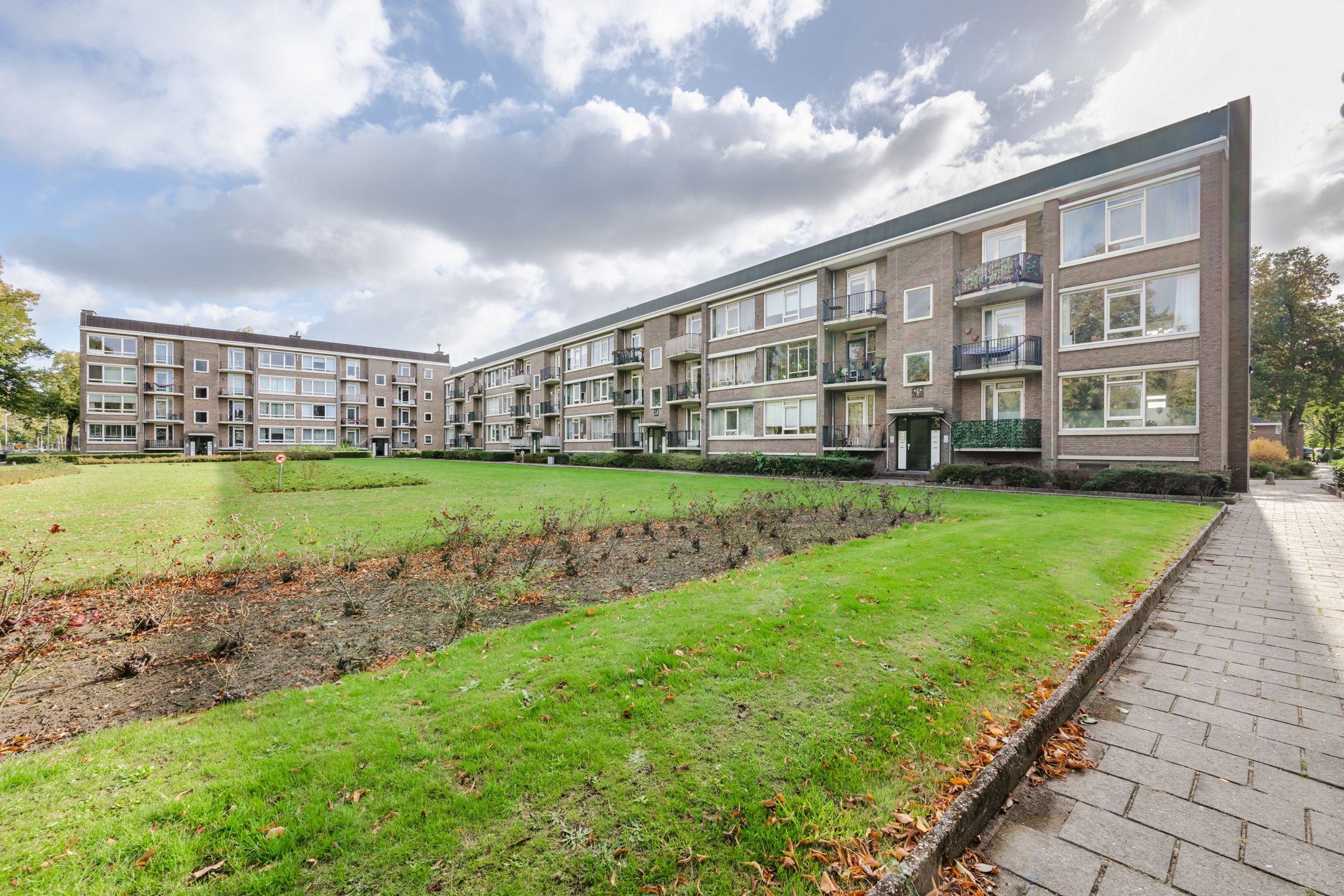 Foto 30 van Karel de Grotelaan 247