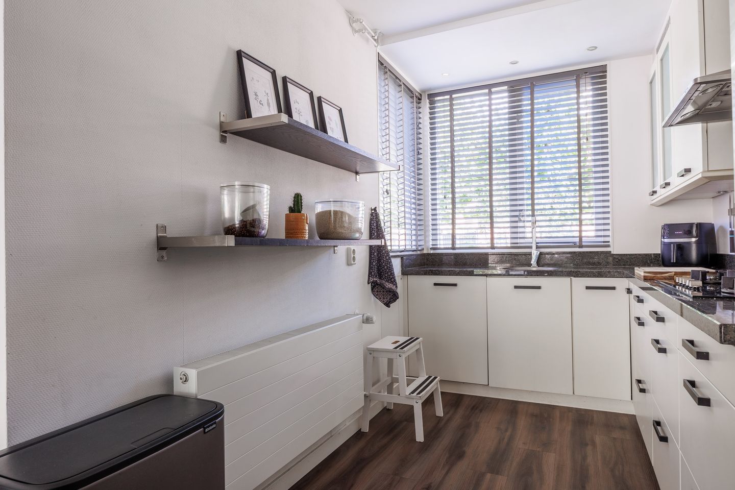 Foto 10 van Slinger 73