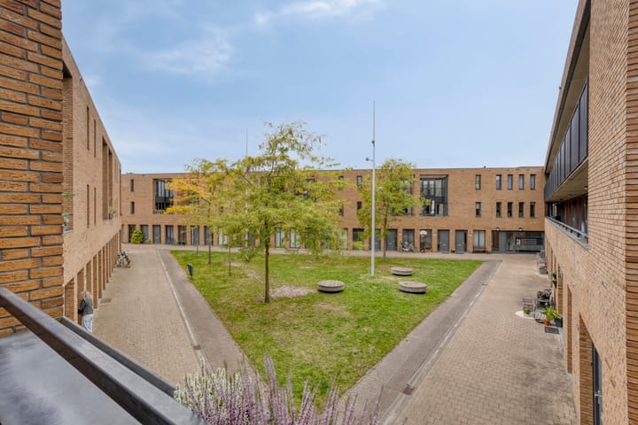 Photo 4 of Waterfront 173