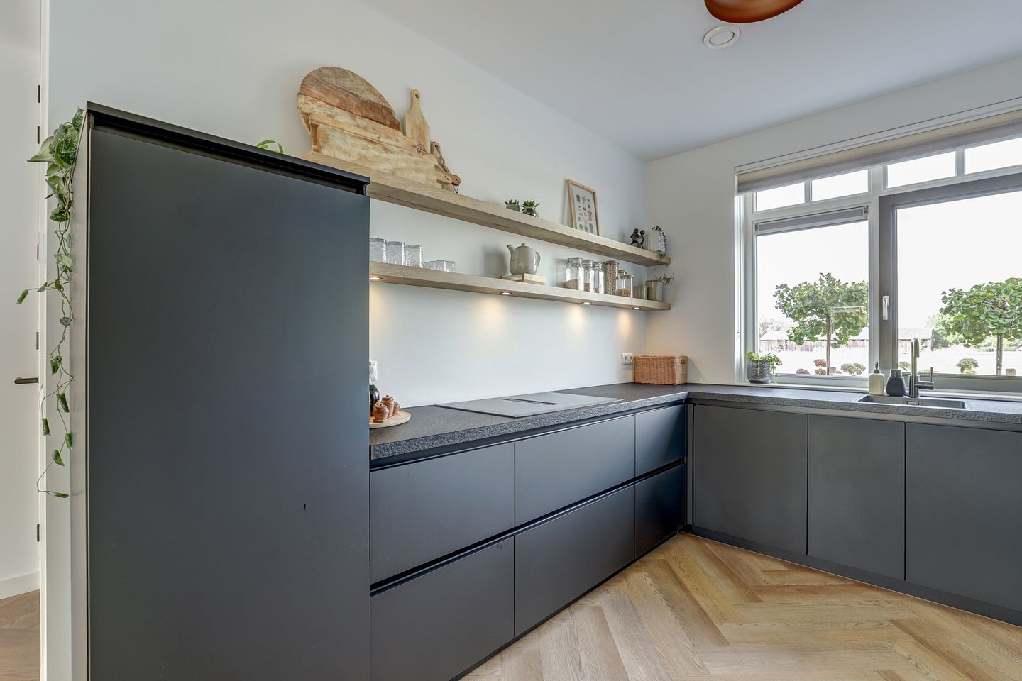 Foto 14 van Amforastraat 16