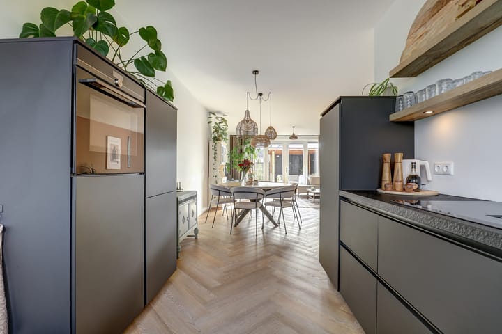 Photo 18 of Amforastraat 16