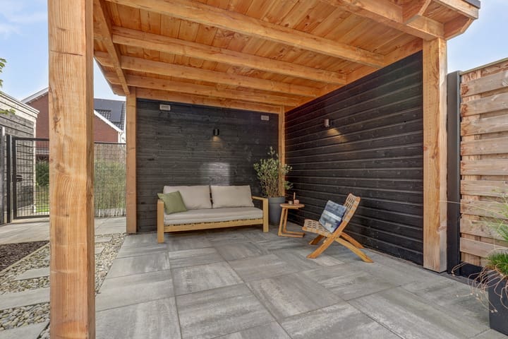 Photo 23 of Amforastraat 16