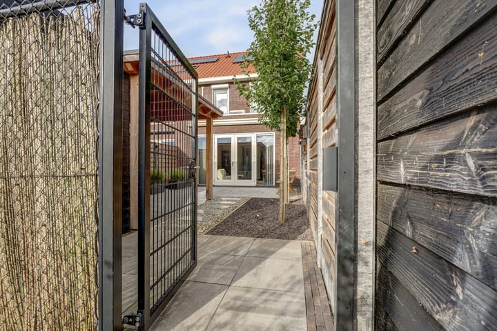 Photo 27 of Amforastraat 16