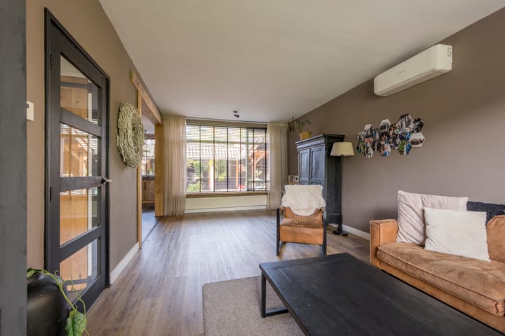 Foto 18 van Esdoornlaan 21