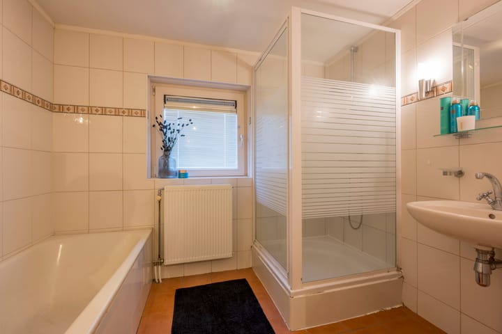 Foto 32 van Esdoornlaan 21