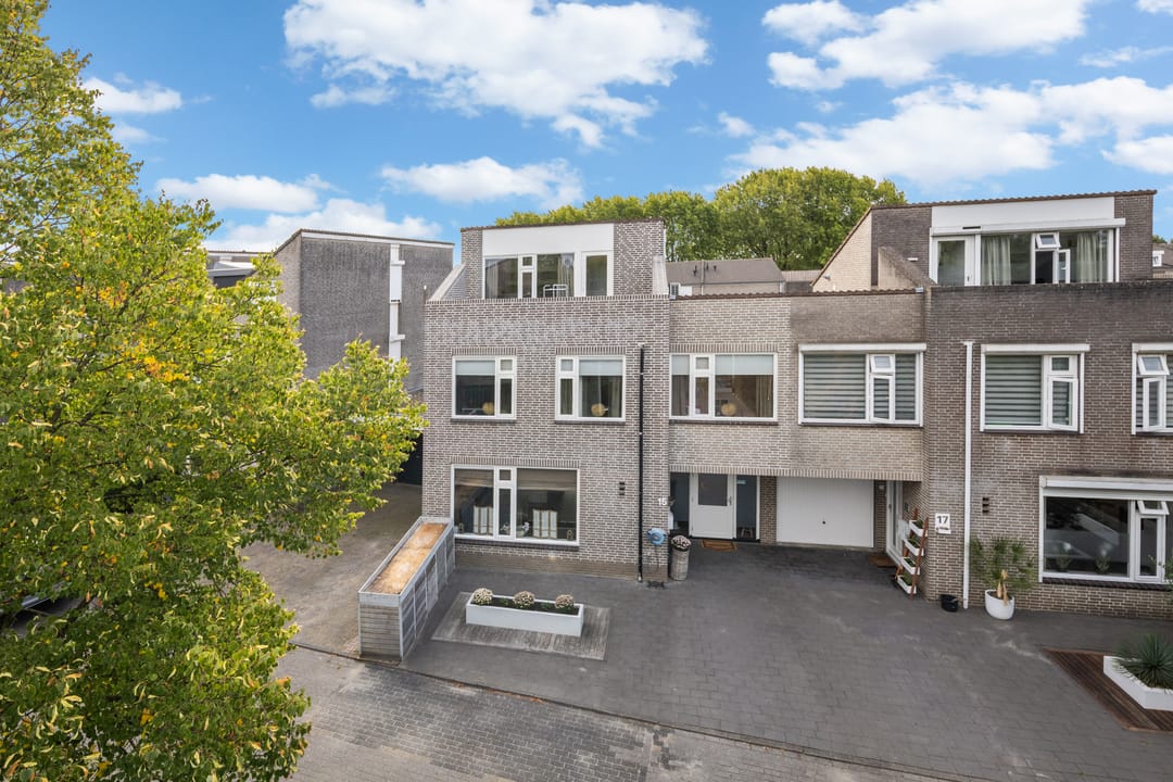 Foto 1 van Lotusberg 15