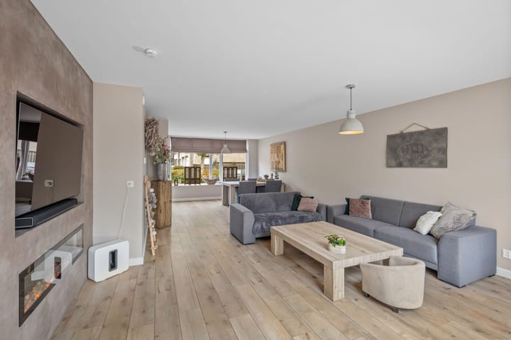 Foto 5 van Lotusberg 15