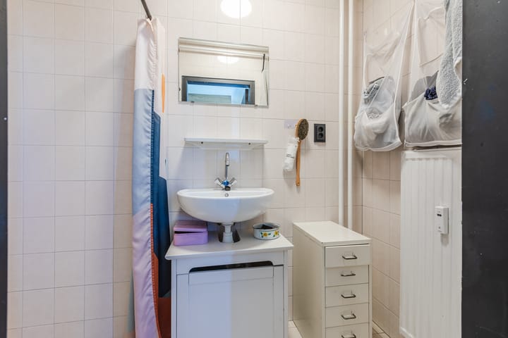 Foto 17 van Domela Nieuwenhuisstraat 37