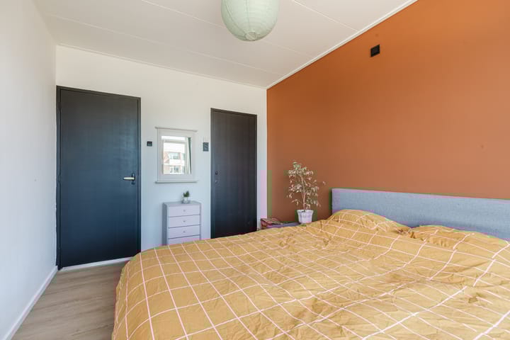 Foto 22 van Domela Nieuwenhuisstraat 37