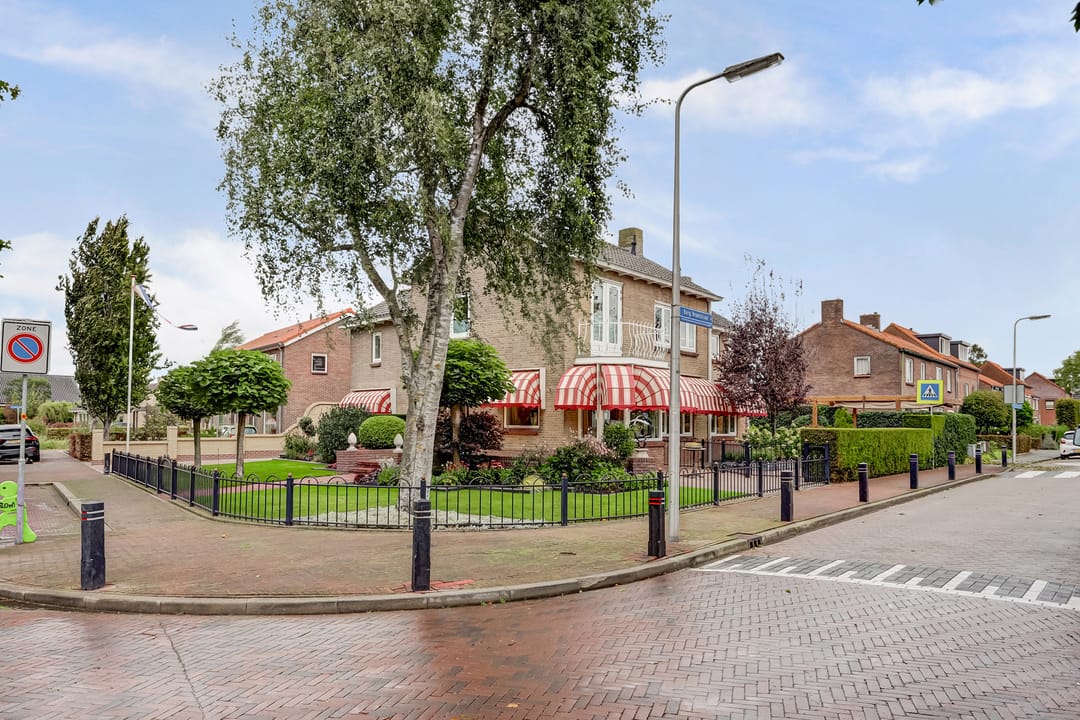 Photo 2 of Korte Waarder 30