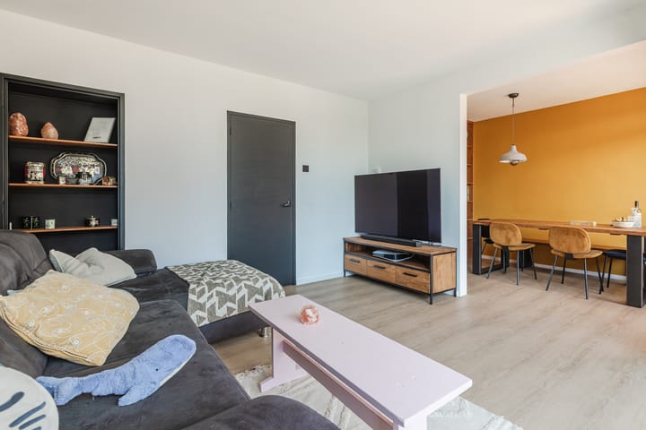 Foto 10 van Domela Nieuwenhuisstraat 37