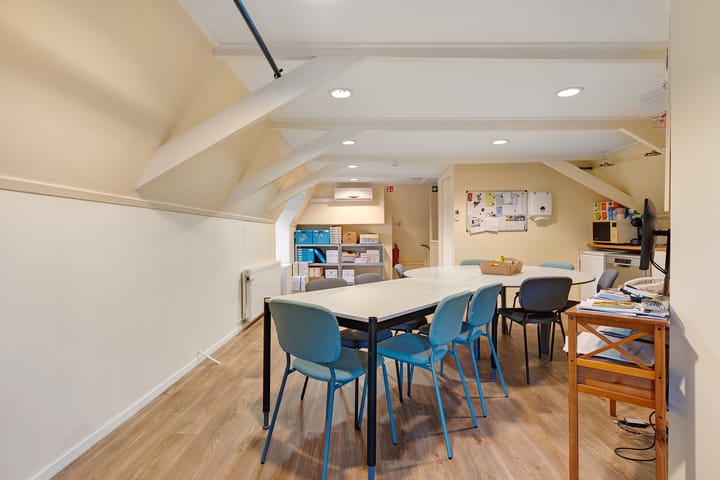 Photo 40 of Stationsweg 33