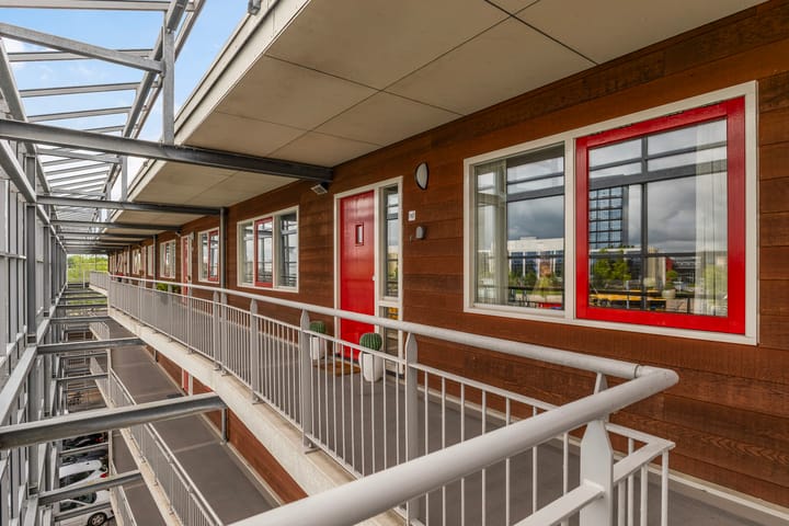 Photo 16 of Wijnhornsterstraat 180