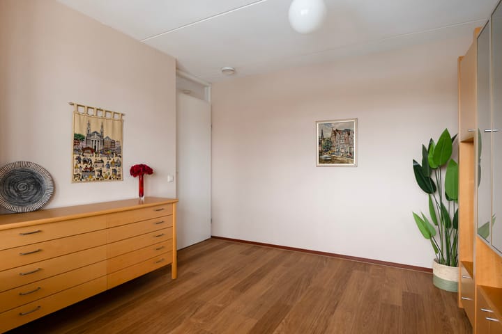 Photo 37 of Wijnhornsterstraat 180