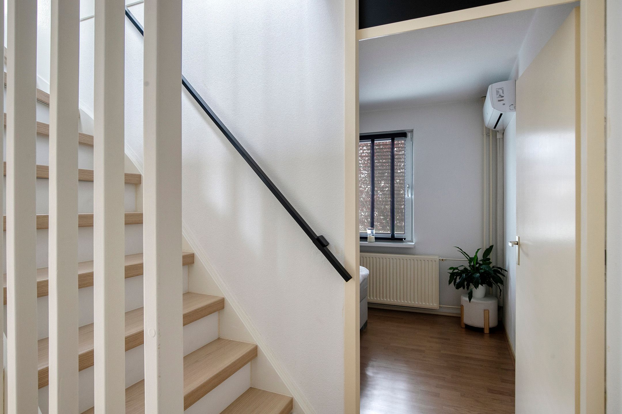 Foto 36 van Suurhoffstraat 15