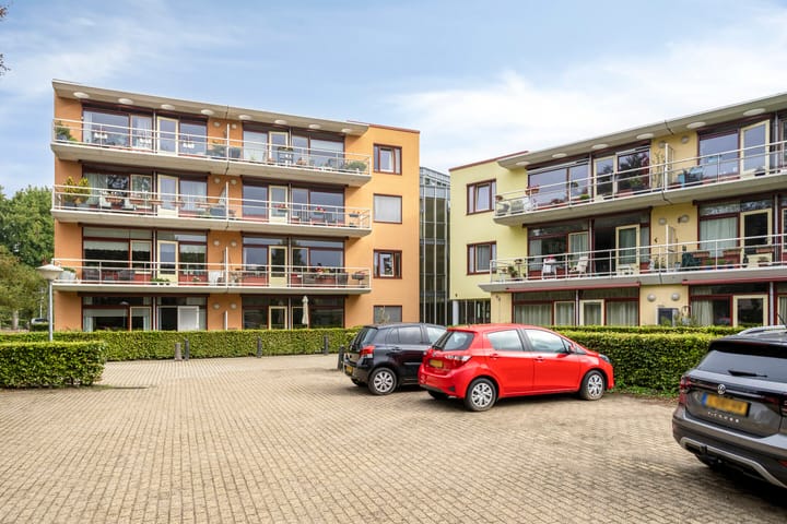 Foto 2 van Nieuw-Schoonoord 64