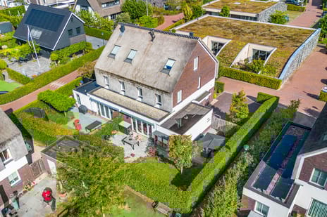 Bart van der Lecklaan thumbnail