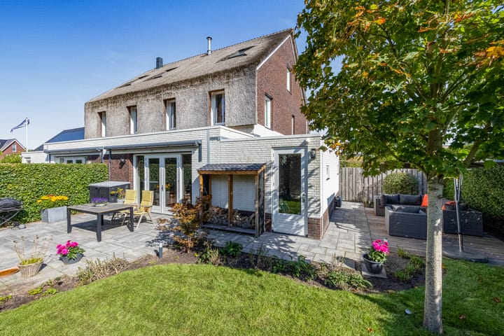 Foto 3 van Bart van der Lecklaan 11