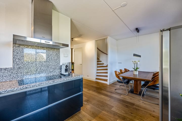 Foto 18 van Bart van der Lecklaan 11