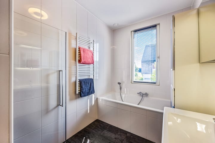 Foto 24 van Bart van der Lecklaan 11