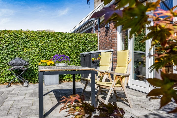 Foto 37 van Bart van der Lecklaan 11