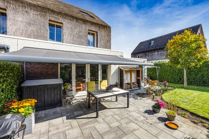 Foto 43 van Bart van der Lecklaan 11