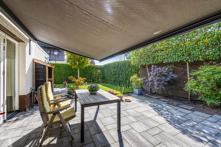 Foto 44 van Bart van der Lecklaan 11