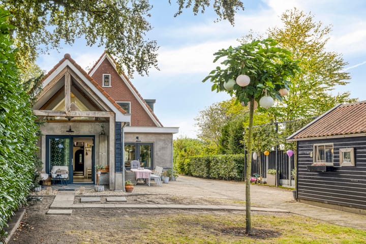 Foto 63 van Ruurloseweg 49