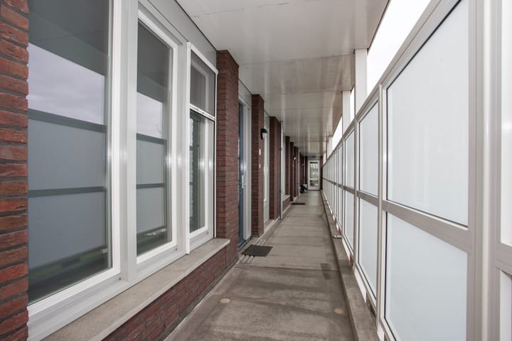 Photo 7 of Martien Coppensstraat 18